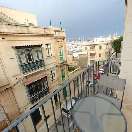 Birgu 3 Cospicua
